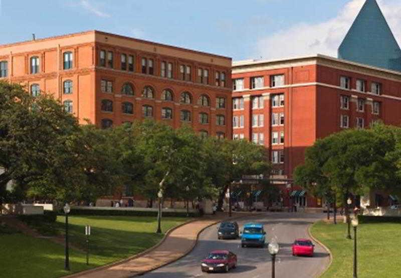 Courtyard By Marriott Dallas Northwest Buitenkant foto